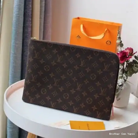 2010B570041 LV Bags 0701